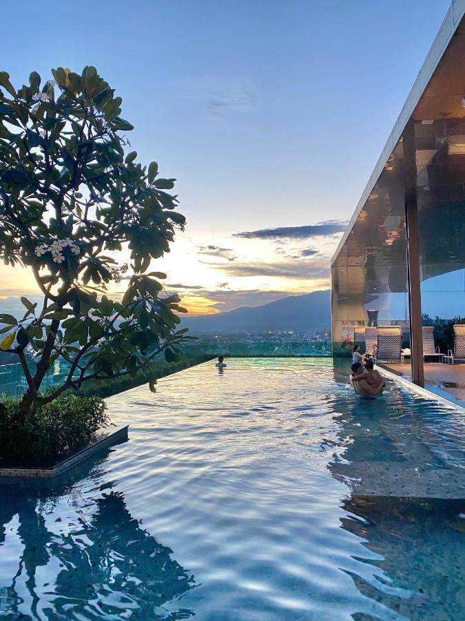 The Astra,City Center,Best View,Big Room,5Mins,Night Market Chiang Mai Bagian luar foto